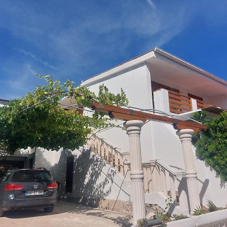 Studio Apartment Iva - 50 M From The Sea-Balcony Pag Town Bagian luar foto